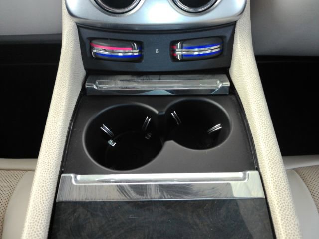 Used 2014 Rolls-Royce Wraith image 30