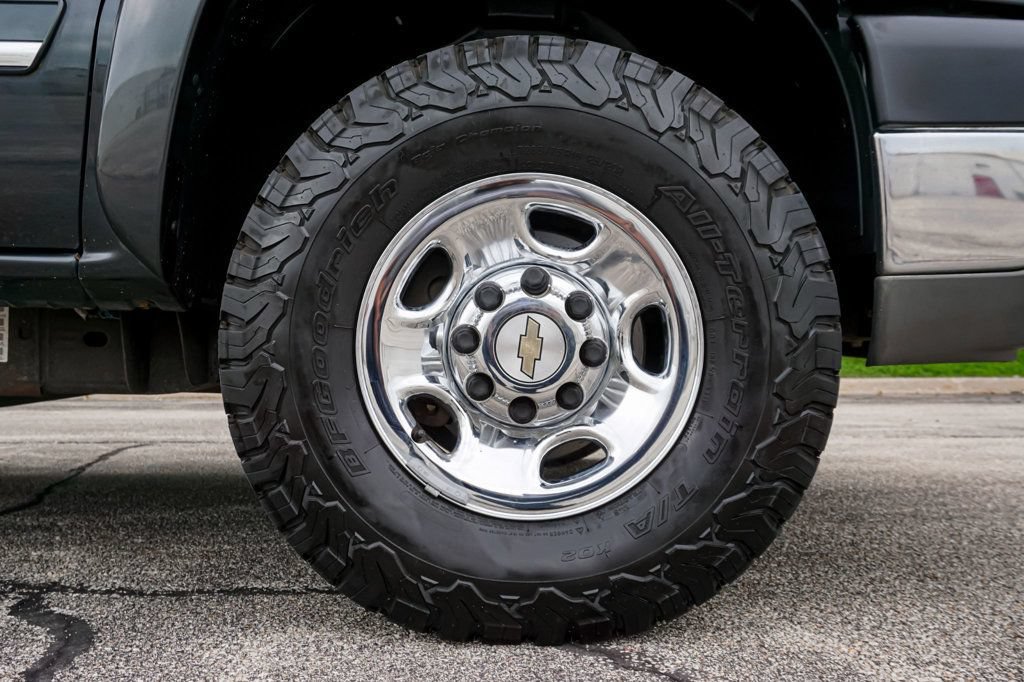 Used 2004 Chevrolet Silverado 2500 LS AWD/4WD image 35
