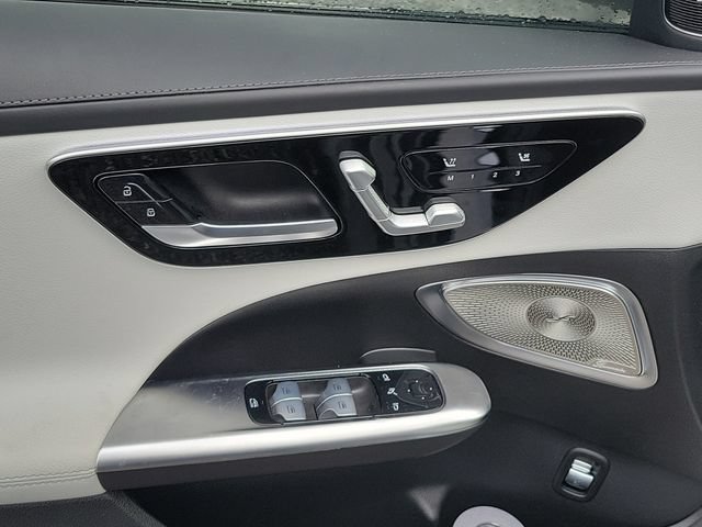 Used 2024 Mercedes-Benz C 300 Sedan image 22