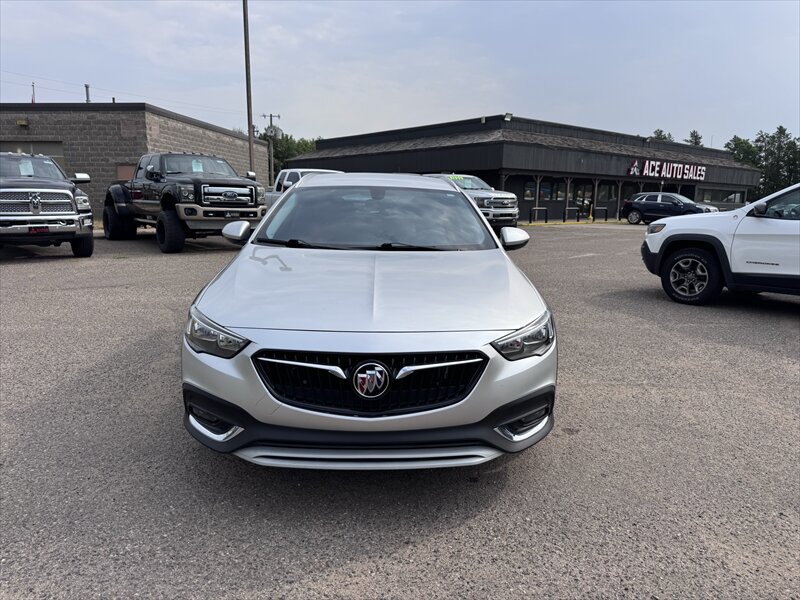 Used 2019 Buick Regal Preferred AWD/4WD image 7