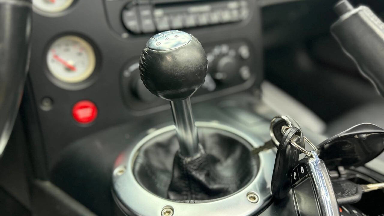 Used 2005 Dodge Viper SRT-10 image 34