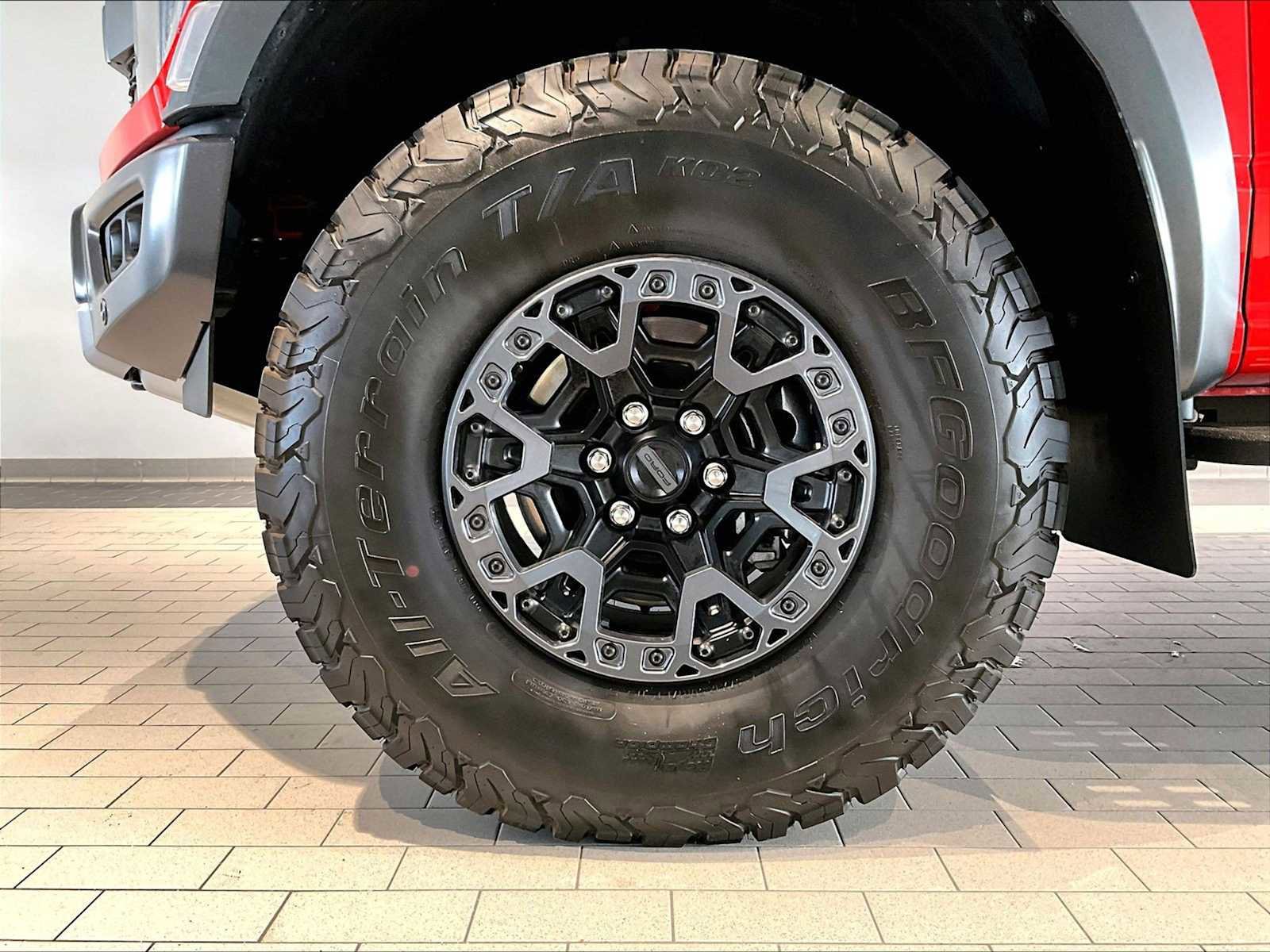 Used 2022 Ford F150 Raptor w/ Equipment Group 801A High image 14