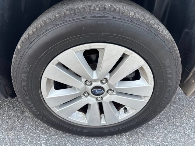 Used 2017 Subaru Outback 2.5i Premium AWD/4WD image 16