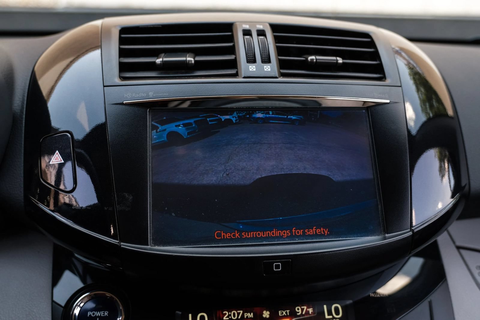 Used 2014 Toyota RAV4 EV FWD image 20