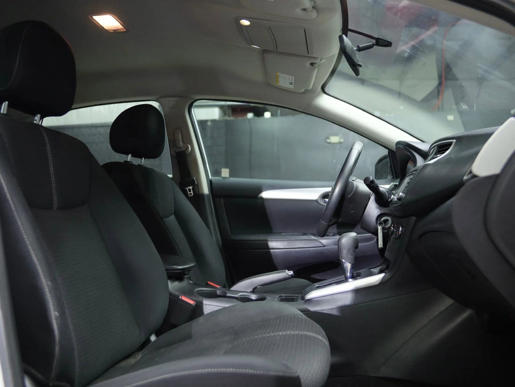 Used 2018 Nissan Sentra S image 25