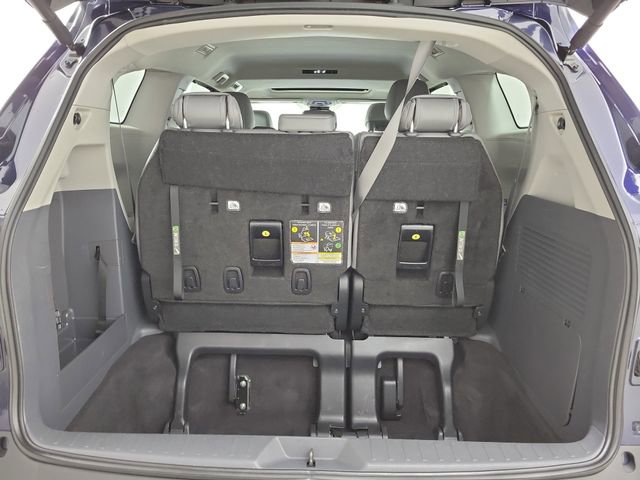 Used 2024 Toyota Sienna XLE FWD image 10