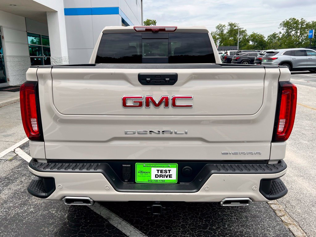 New 2026 GMC Sierra 1500 Denali w/ Denali Reserve Package AWD/4WD image 6