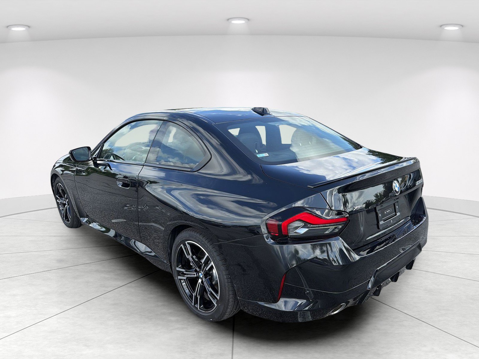 Certified 2026 BMW 230i xDrive Coupe AWD/4WD image 6
