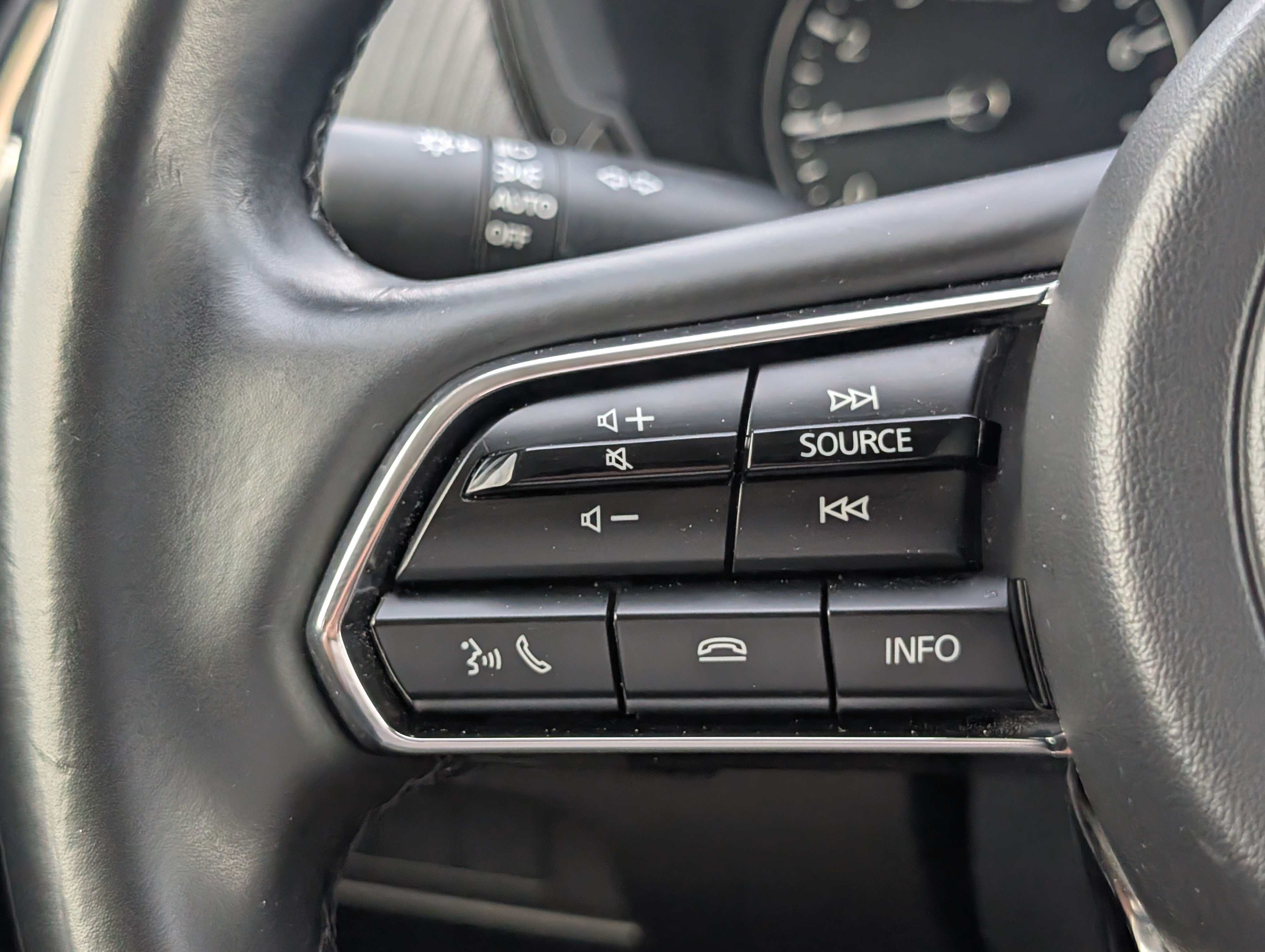 Used 2025 MAZDA CX-90 3.3 Turbo w/ Select Package AWD/4WD image 24
