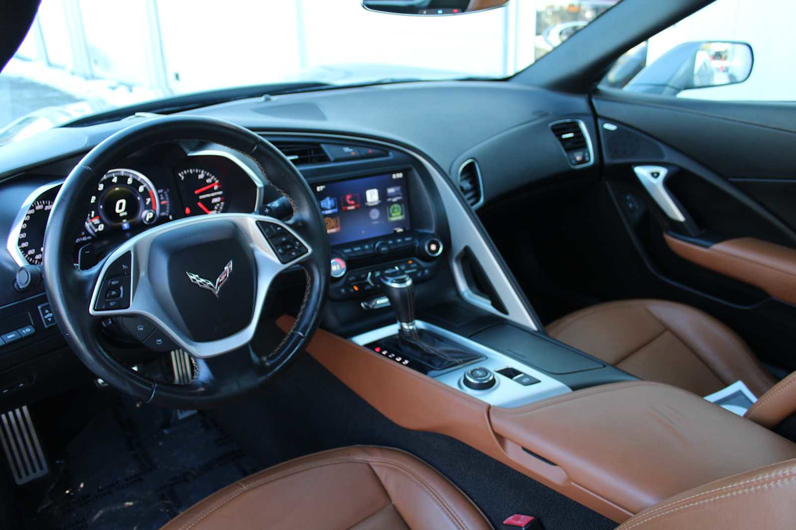 Used 2015 Chevrolet Corvette Stingray w/ 2LT Preferred Equipment Group image 9