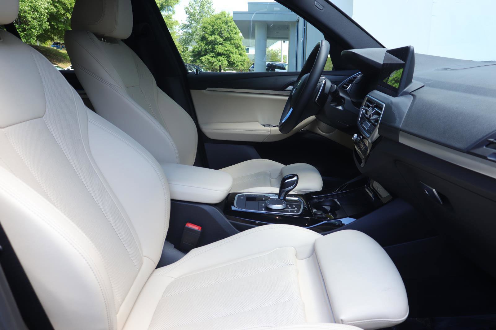 Used 2023 BMW X3 sDrive30i w/ Premium Package w/ZPA RWD image 20