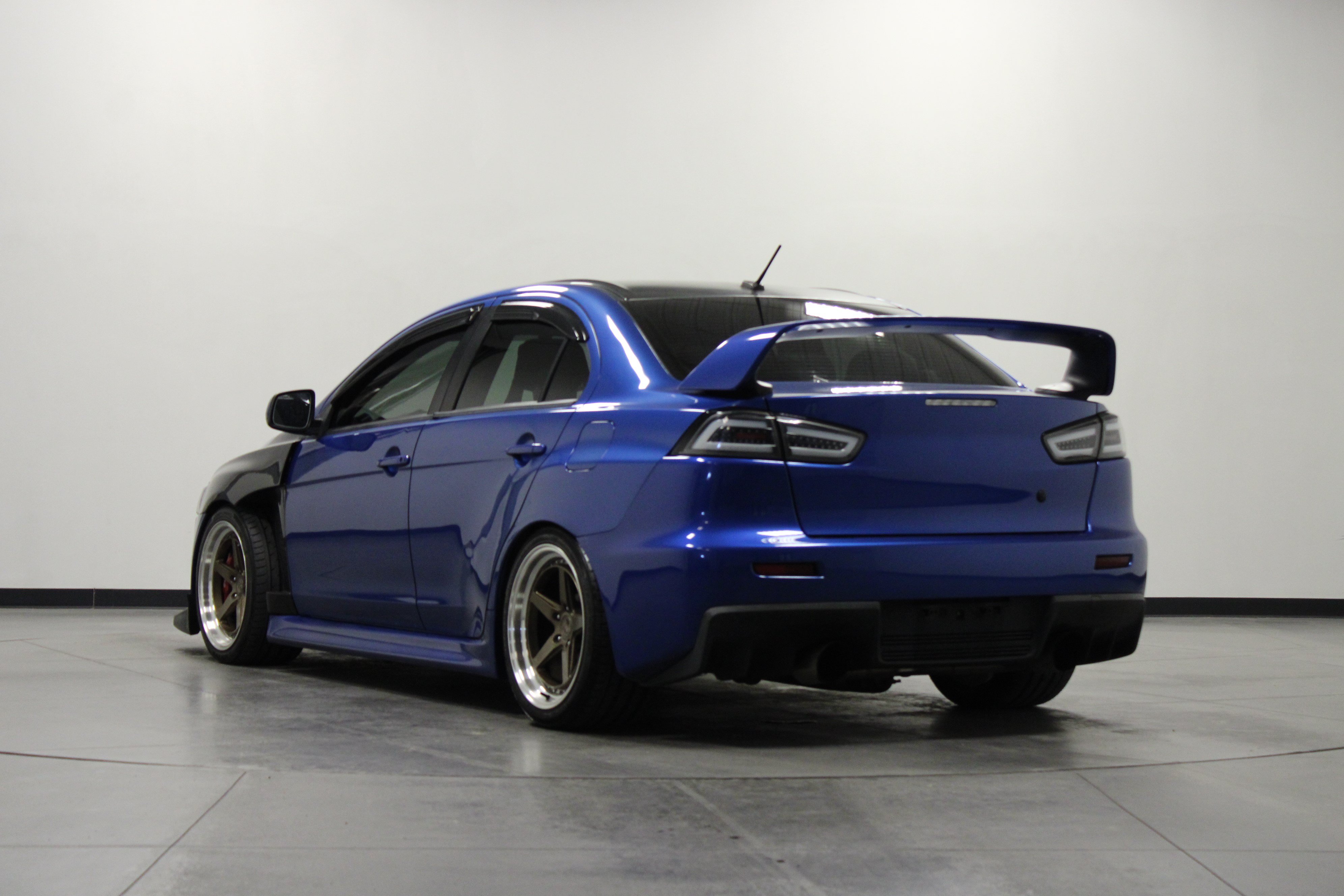 Used 2012 Mitsubishi Lancer Evolution GSR AWD/4WD image 6