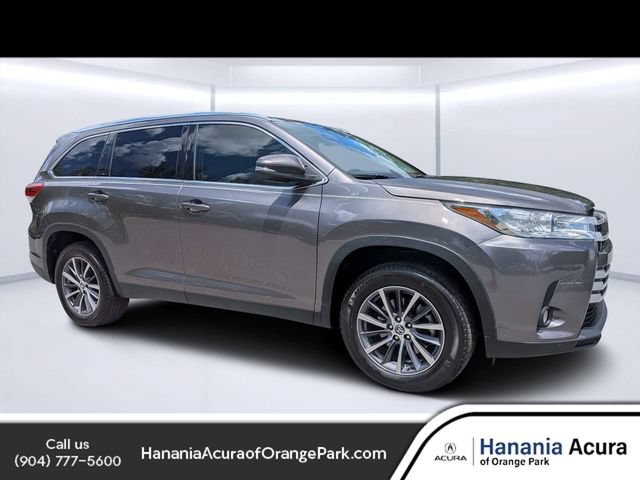 Used 2019 Toyota Highlander XLE