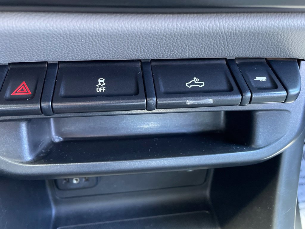 Used 2022 Chevrolet Colorado W/T w/ Custom Special Edition AWD/4WD image 16