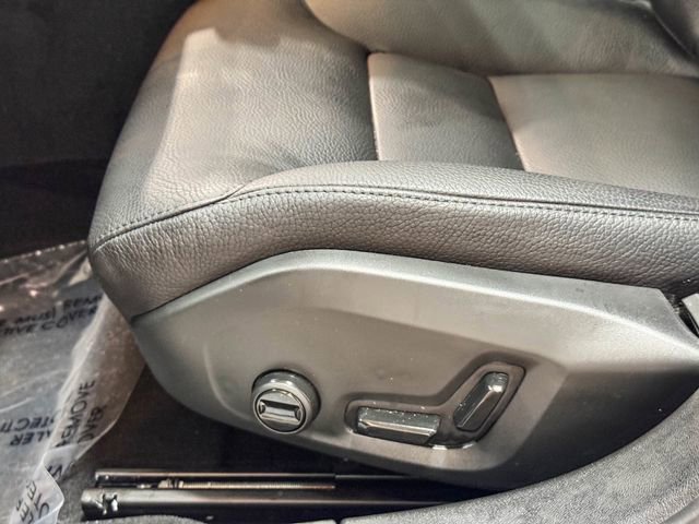 Used 2024 Volvo V60 B5 Cross Country Plus w/ Protection Package Premier image 22