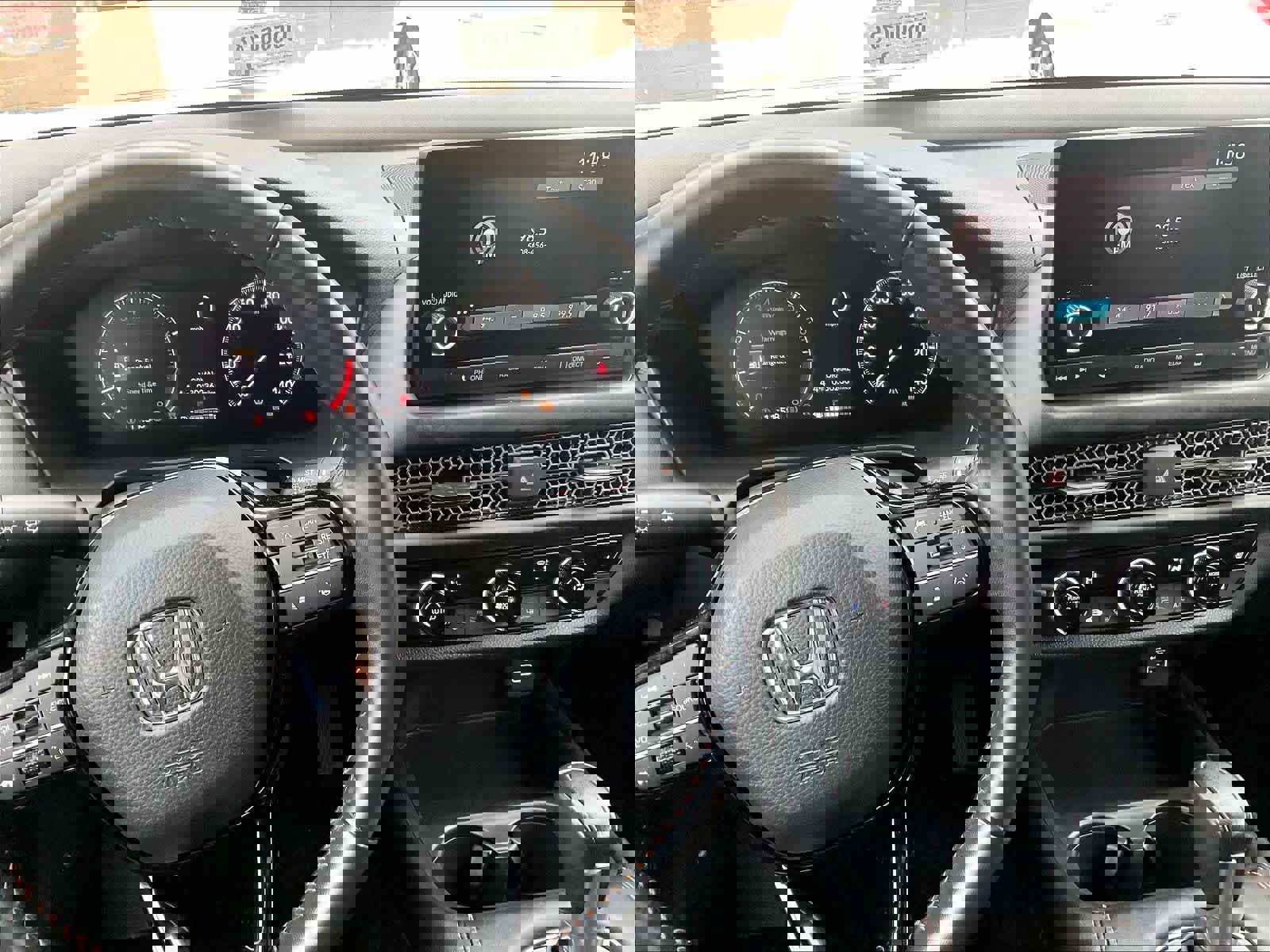 Used 2023 Honda HR-V Sport image 19