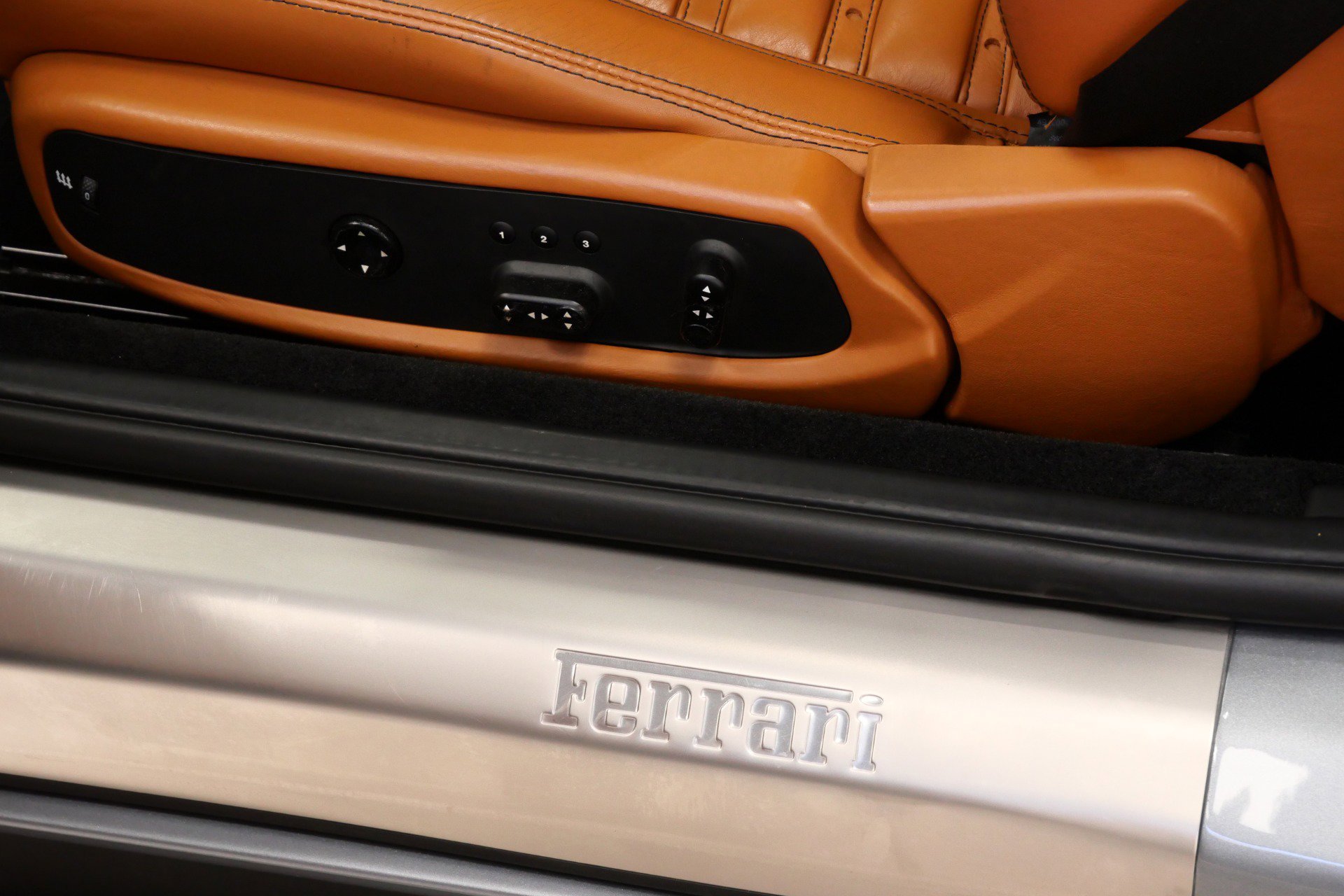 Used 2005 Ferrari 612 Scaglietti image 31