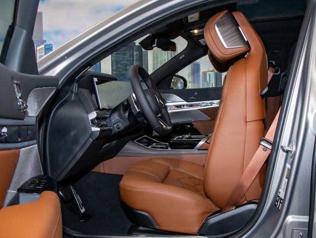 New 2026 BMW 760i xDrive w/ Executive Package image 20