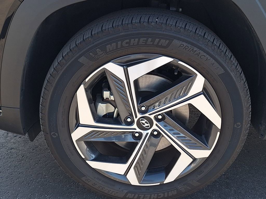 Certified 2024 Hyundai Tucson Limited image 32