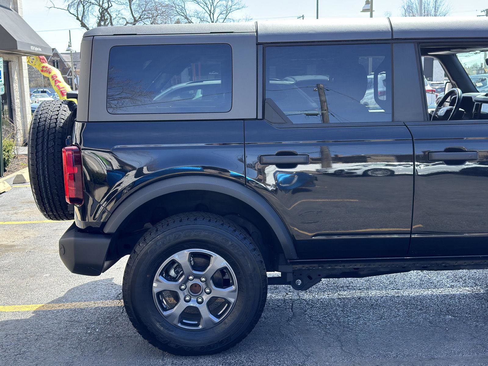 Used 2025 Ford Bronco Big Bend image 9