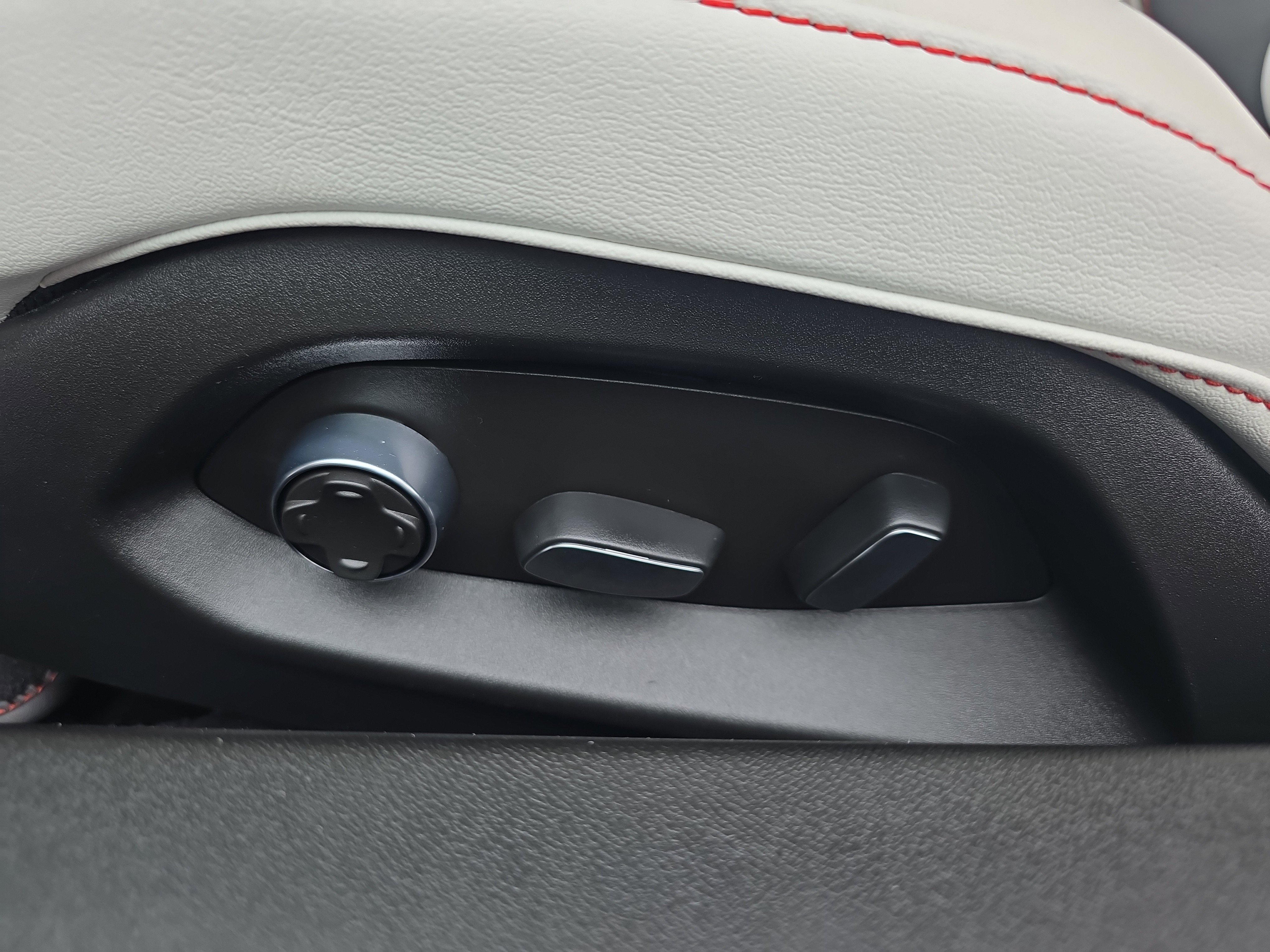 Used 2023 Chevrolet Corvette Z06 image 23