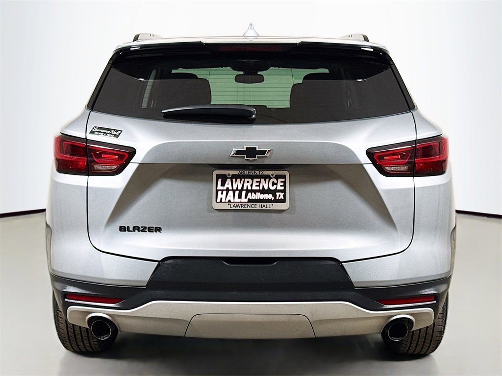 Certified 2023 Chevrolet Blazer LT w/ Convenience Package image 5