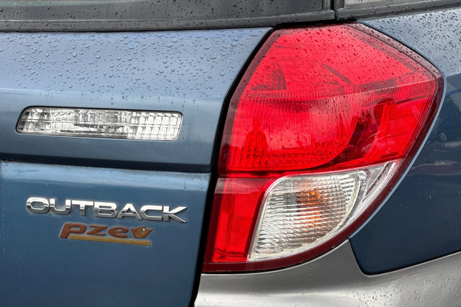 Used 2009 Subaru Outback 2.5i image 45