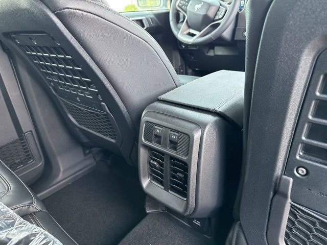 New 2026 Ford Bronco Badlands image 17