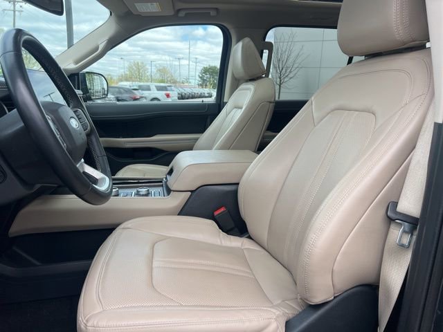 Used 2022 Ford Expedition Limited AWD/4WD image 24