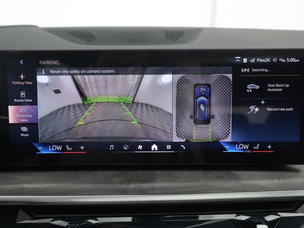 Certified 2026 BMW X5 sDrive40i w/ Premium Package RWD image 17