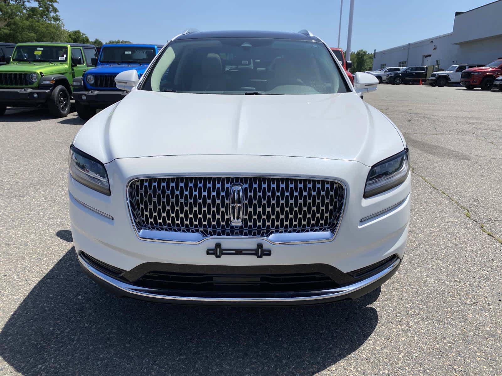 Used 2021 Lincoln Nautilus Reserve w/ Class II Trailer Tow Package AWD/4WD image 10
