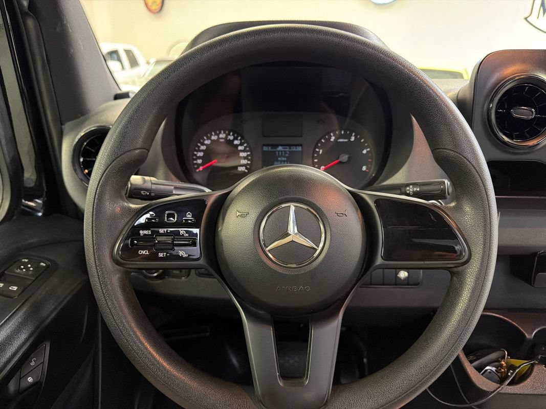 Used 2019 Mercedes-Benz Sprinter 170 Cargo image 19