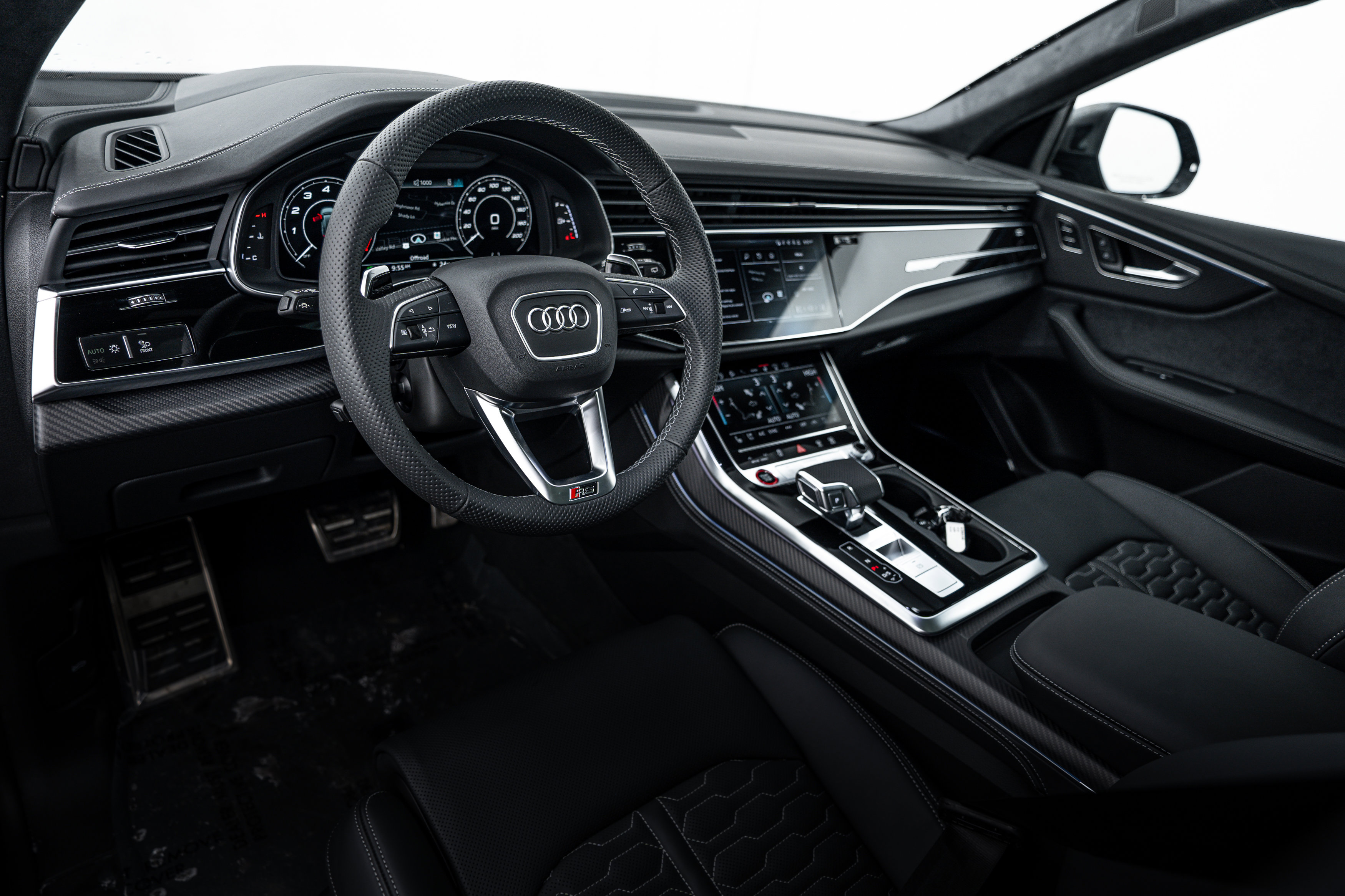 New 2026 Audi RS Q8 performance image 9