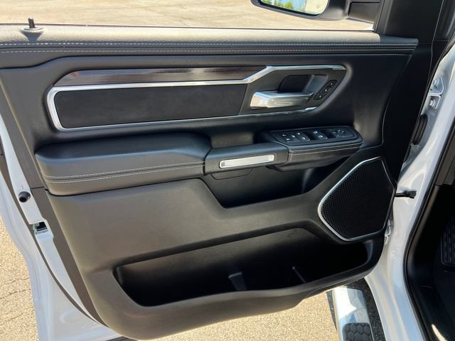 Certified 2025 RAM 1500 Laramie w/ Sport Appearance Package AWD/4WD image 10