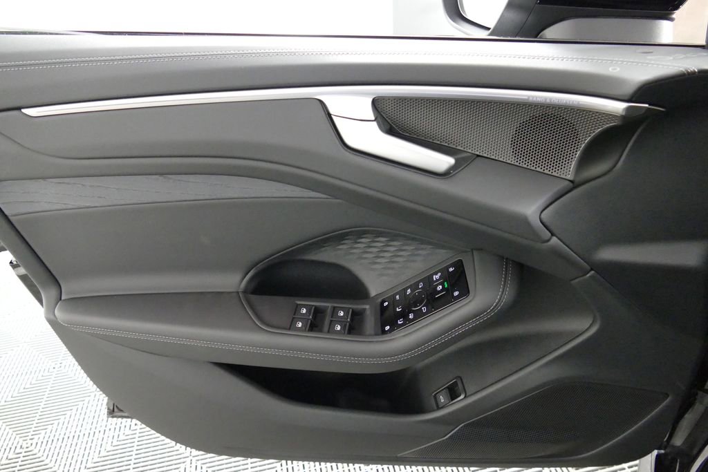 New 2026 Audi A6 Prestige AWD/4WD image 30