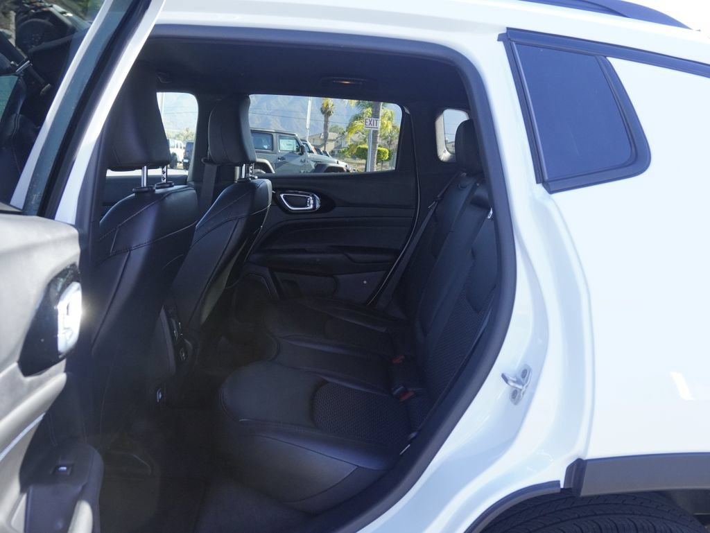 Certified 2026 Jeep Compass Latitude AWD/4WD image 25