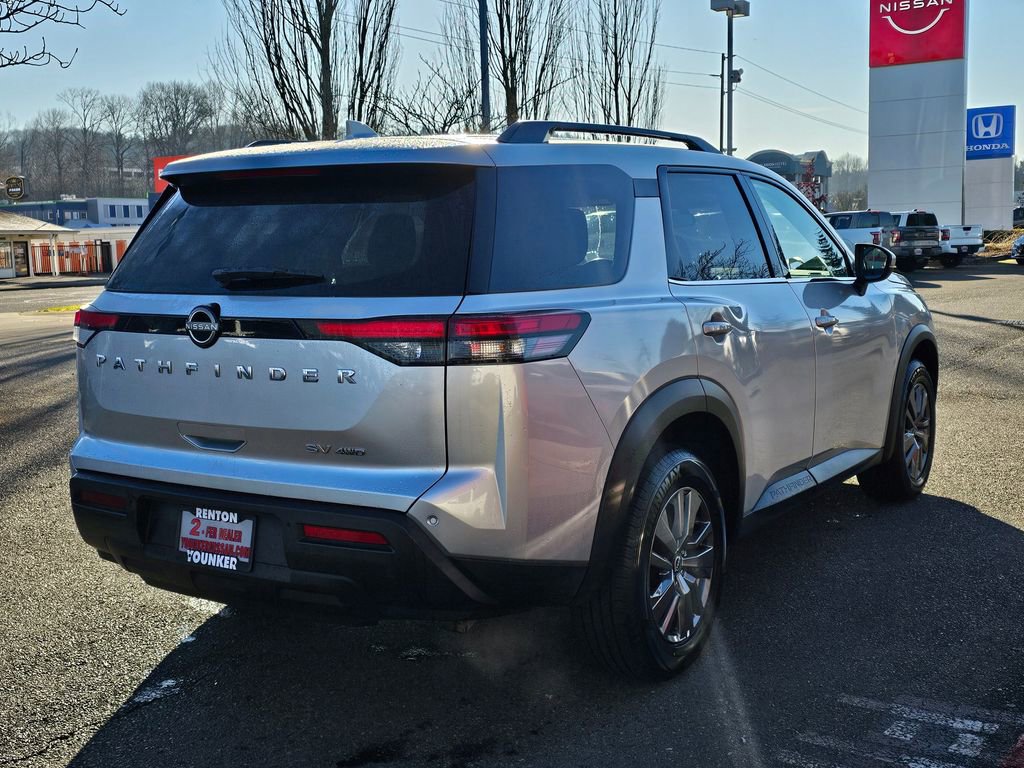 Certified 2024 Nissan Pathfinder SV AWD/4WD image 5