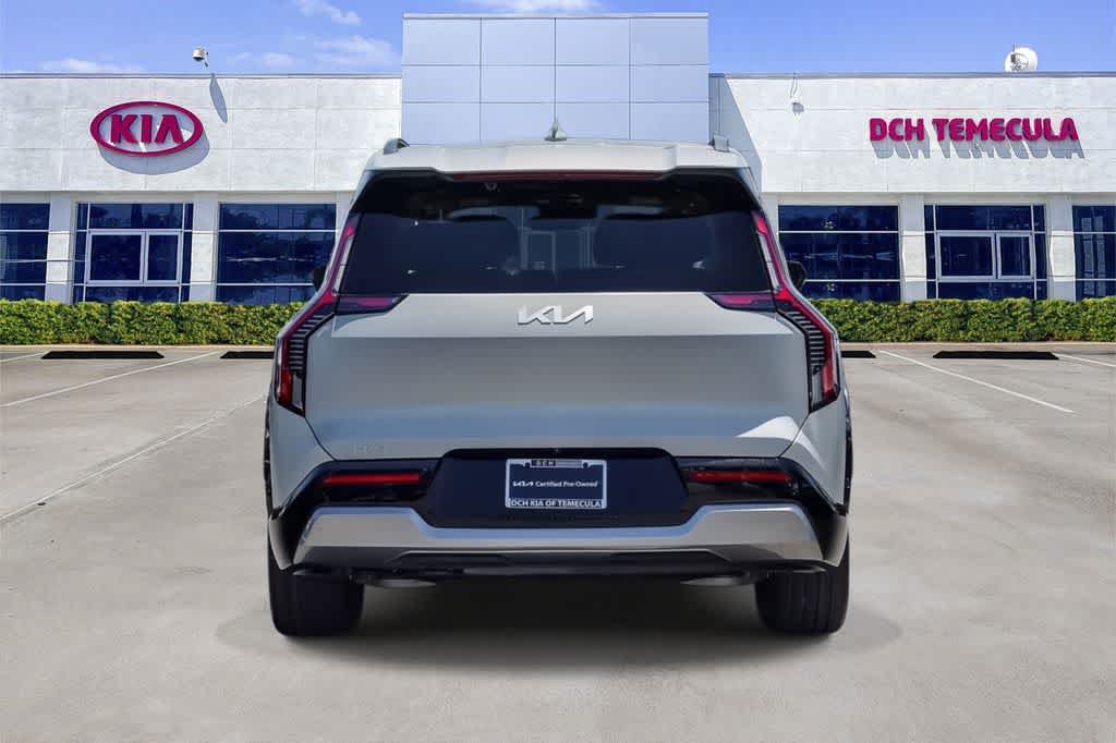 Certified 2024 Kia EV9 Land AWD/4WD image 5