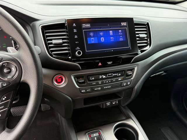Used 2023 Honda Ridgeline Sport image 14