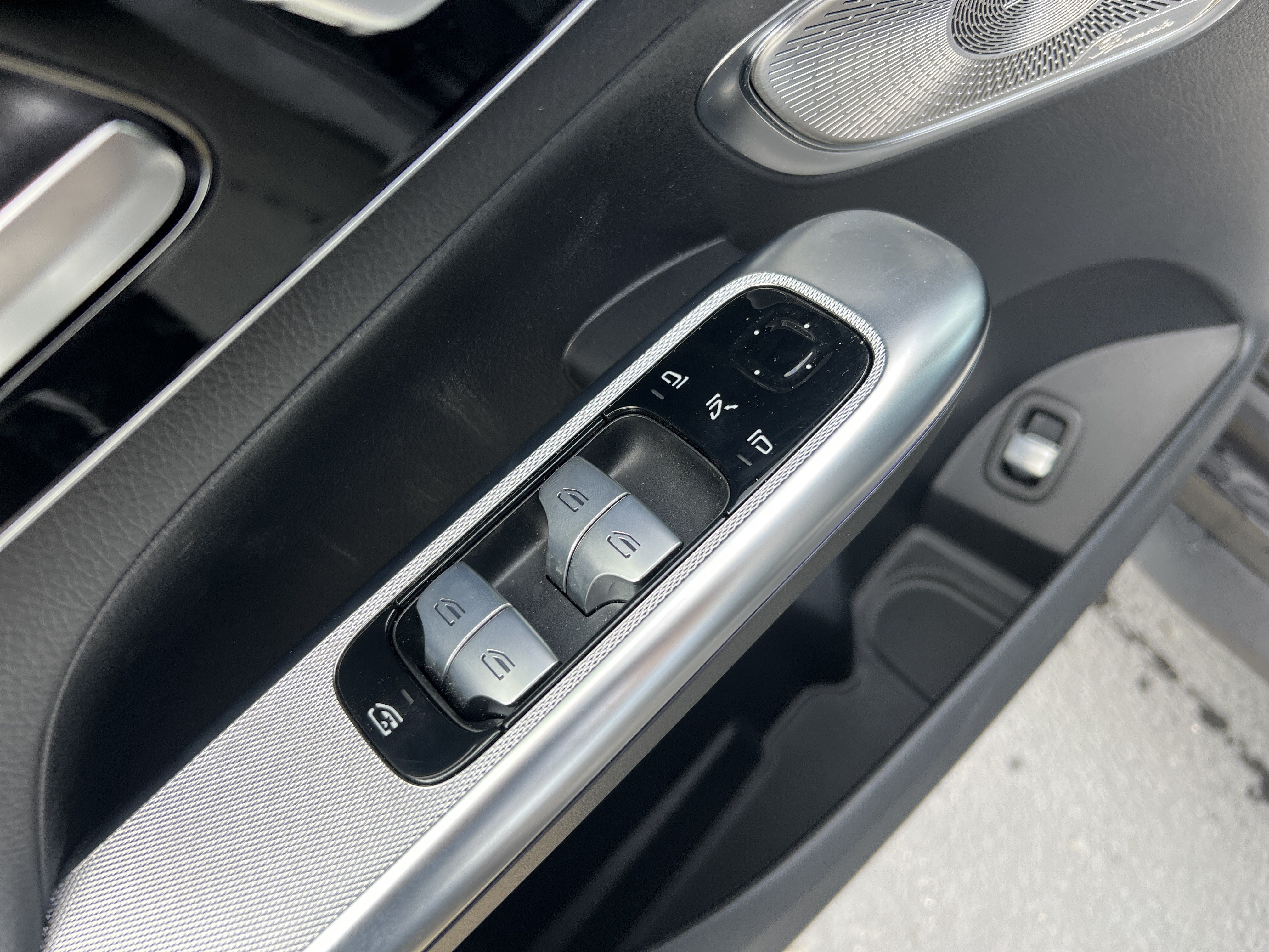 Certified 2025 Mercedes-Benz GLC 300 4MATIC image 15
