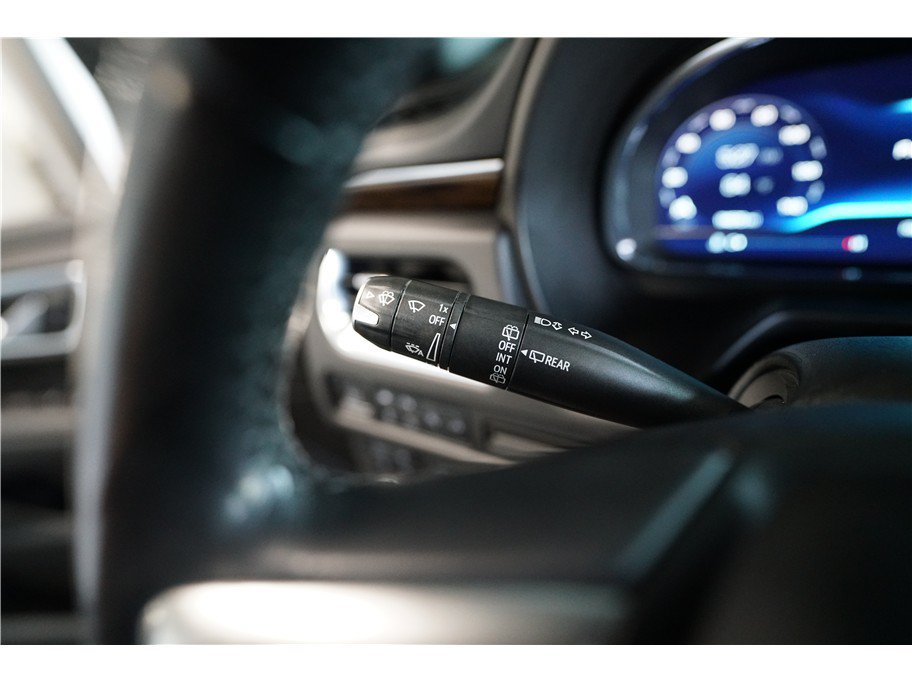 Used 2022 Chevrolet Tahoe Premier AWD/4WD image 25