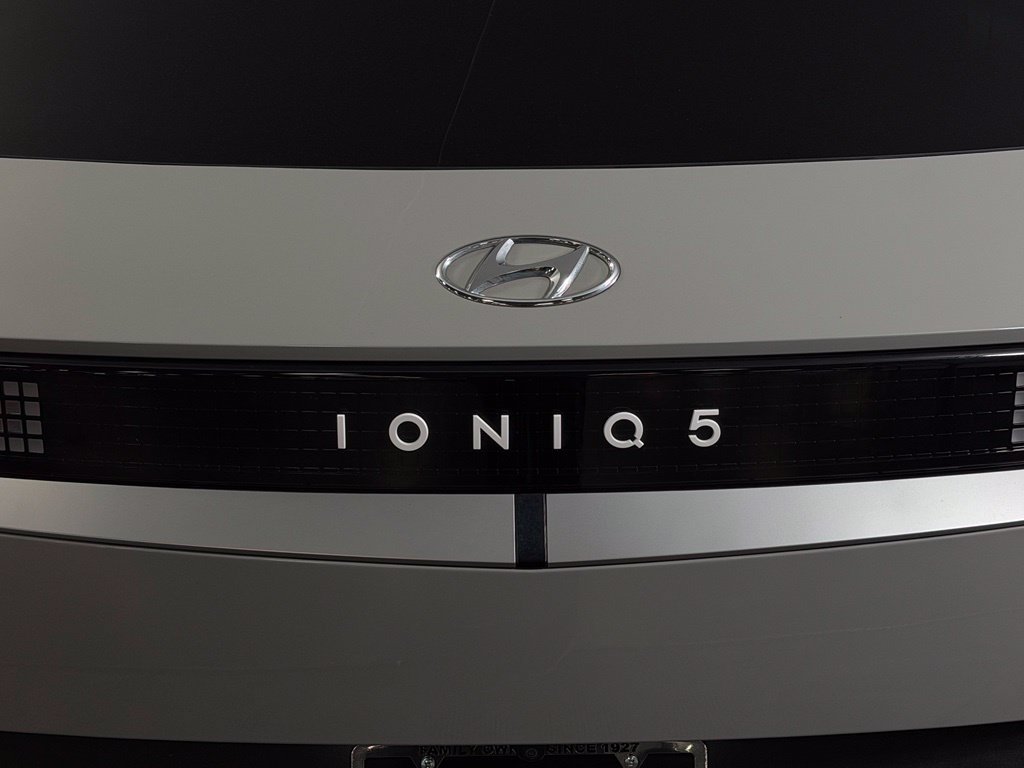 Used 2023 Hyundai Ioniq 5 SEL AWD/4WD image 12