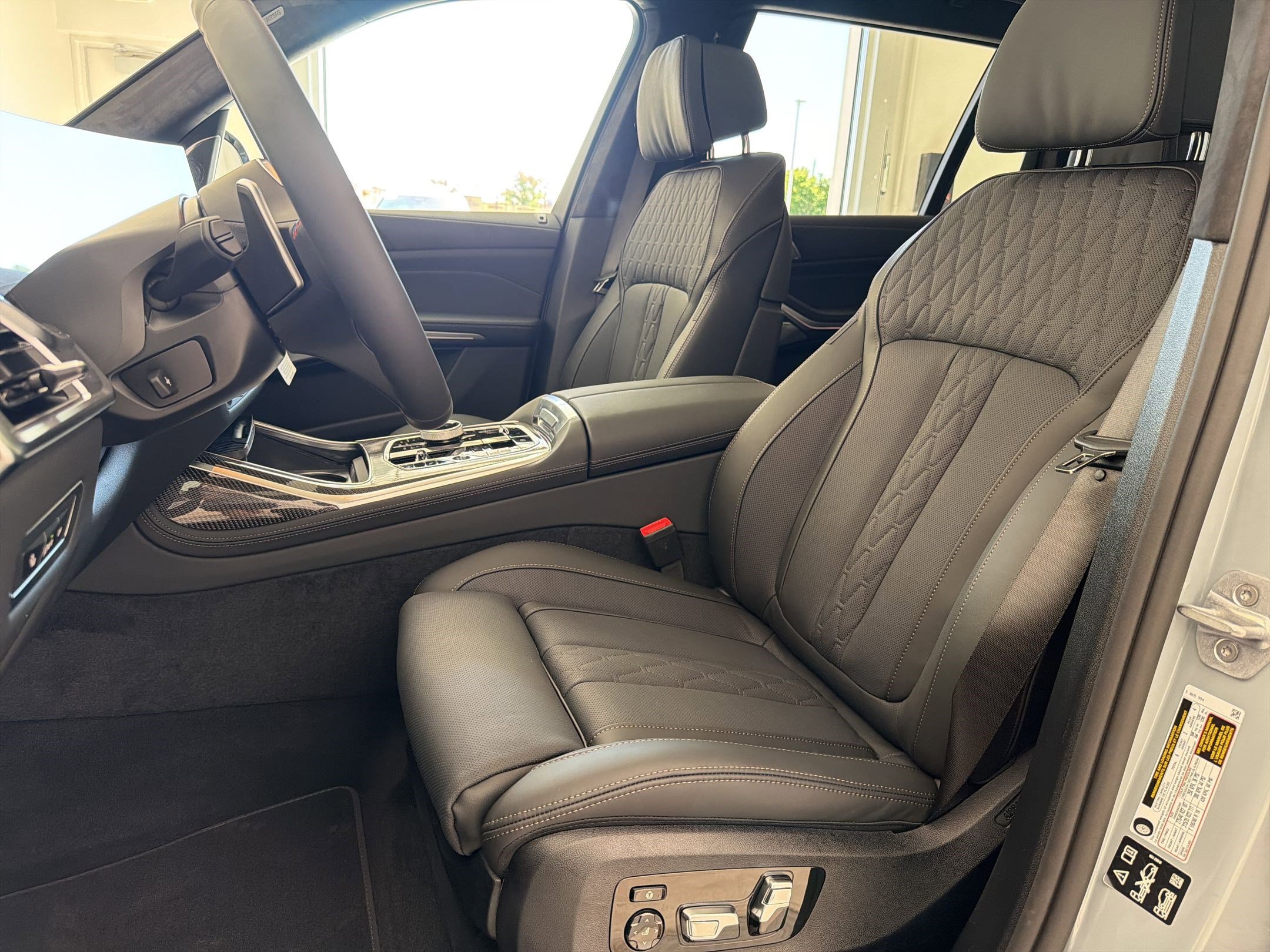 New 2027 BMW X7 M60i AWD/4WD image 5