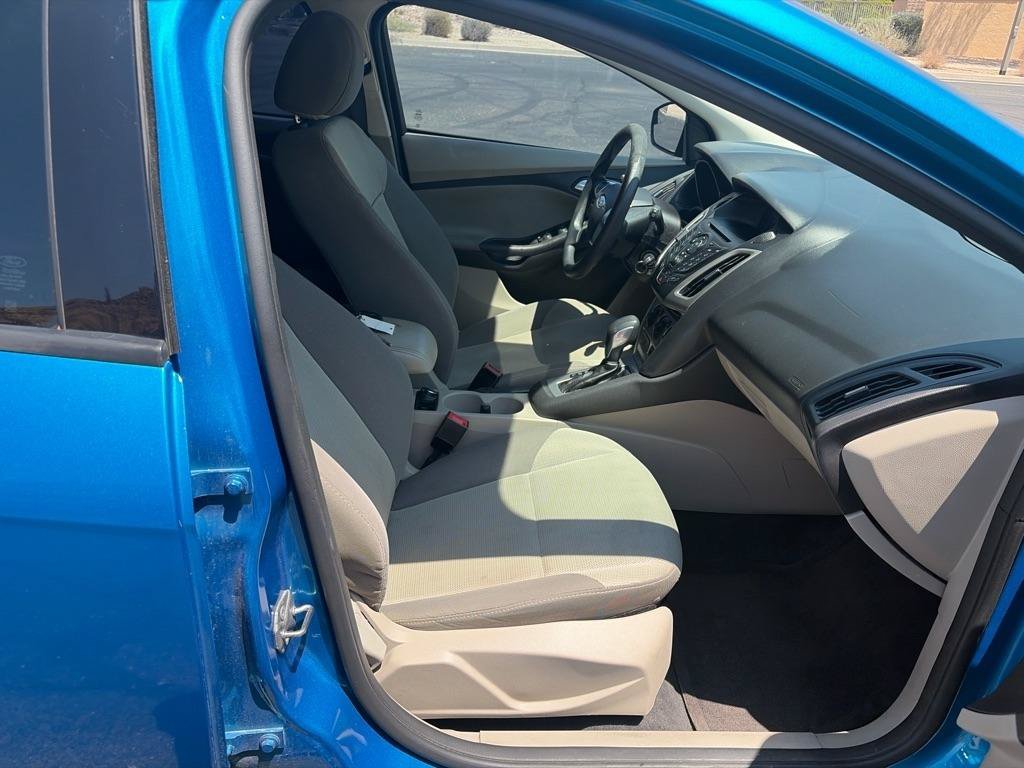 Used 2014 Ford Focus SE FWD image 22