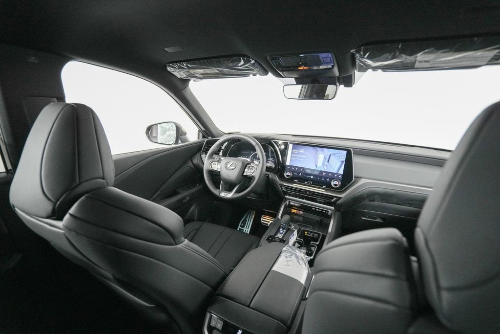New 2026 Lexus TX 500h AWD image 14