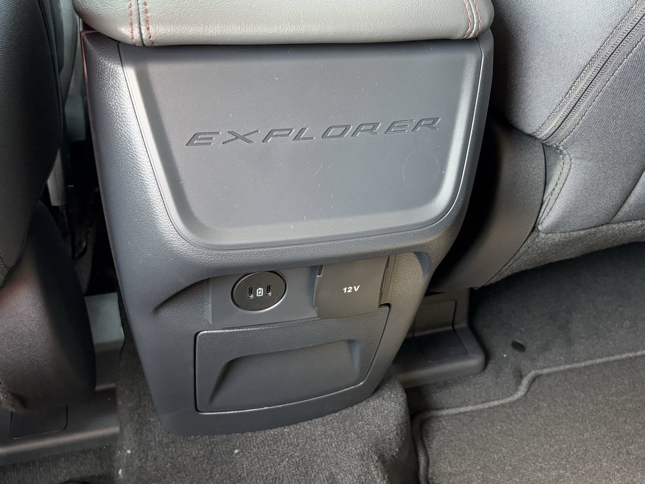New 2026 Ford Explorer Active RWD image 20