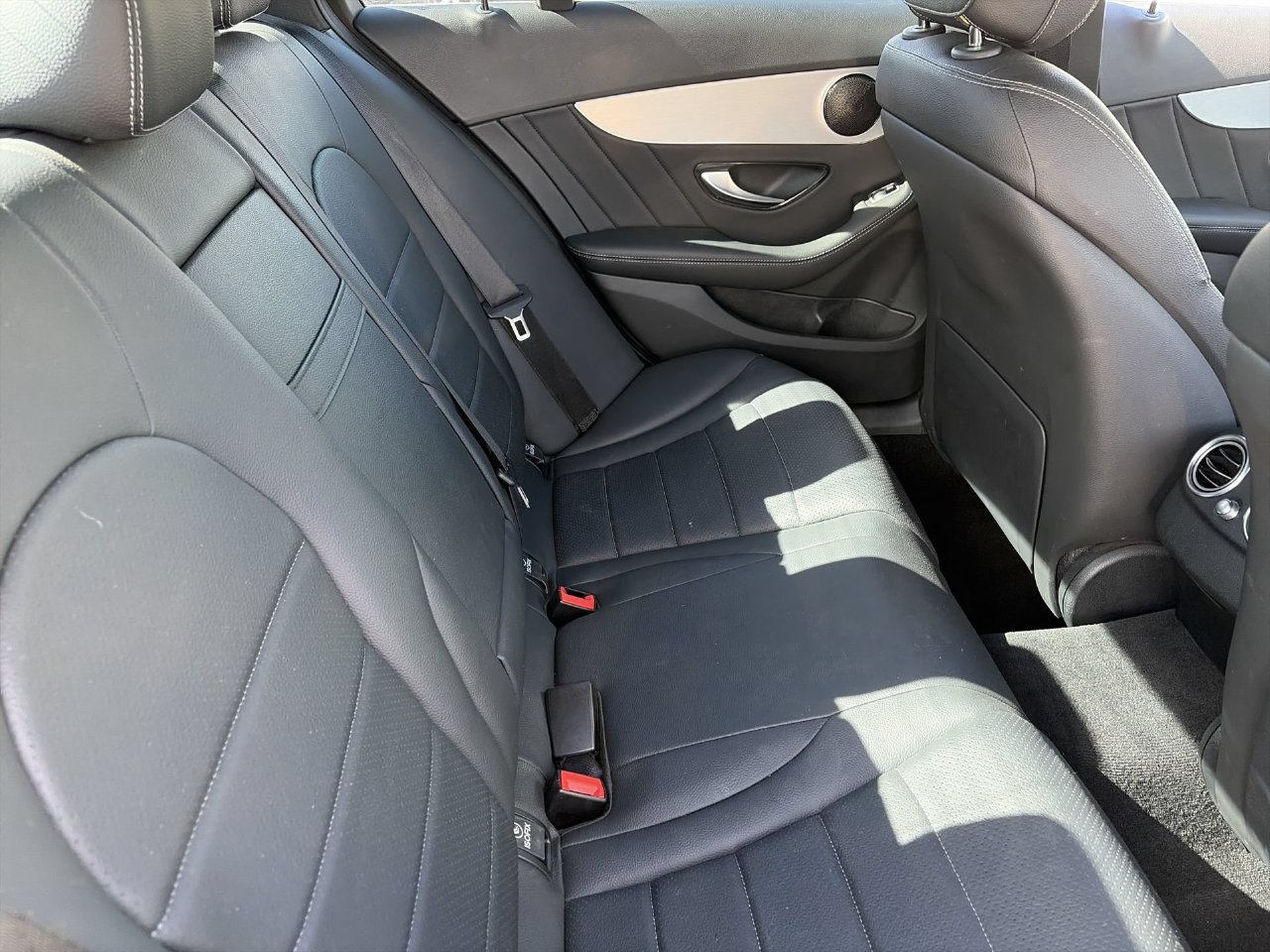Used 2021 Mercedes-Benz C 300 Sedan image 12