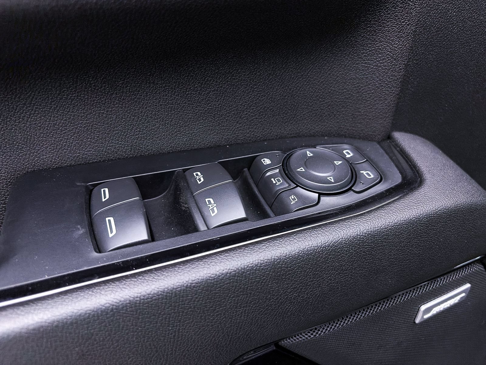 Used 2024 GMC Sierra 2500 AT4 w/ AT4 Preferred Package AWD/4WD image 20