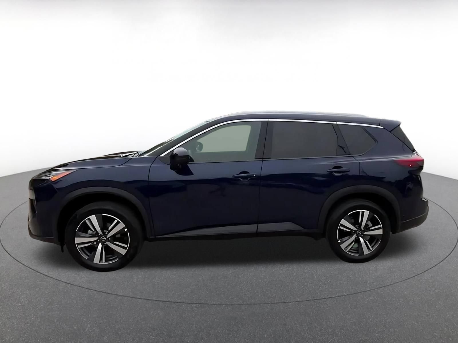 Used 2026 Nissan Rogue SL AWD/4WD image 9