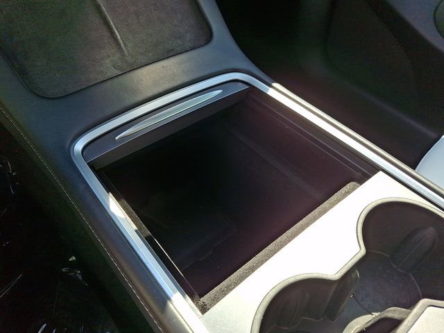 Used 2022 Tesla Model Y Performance AWD/4WD image 29